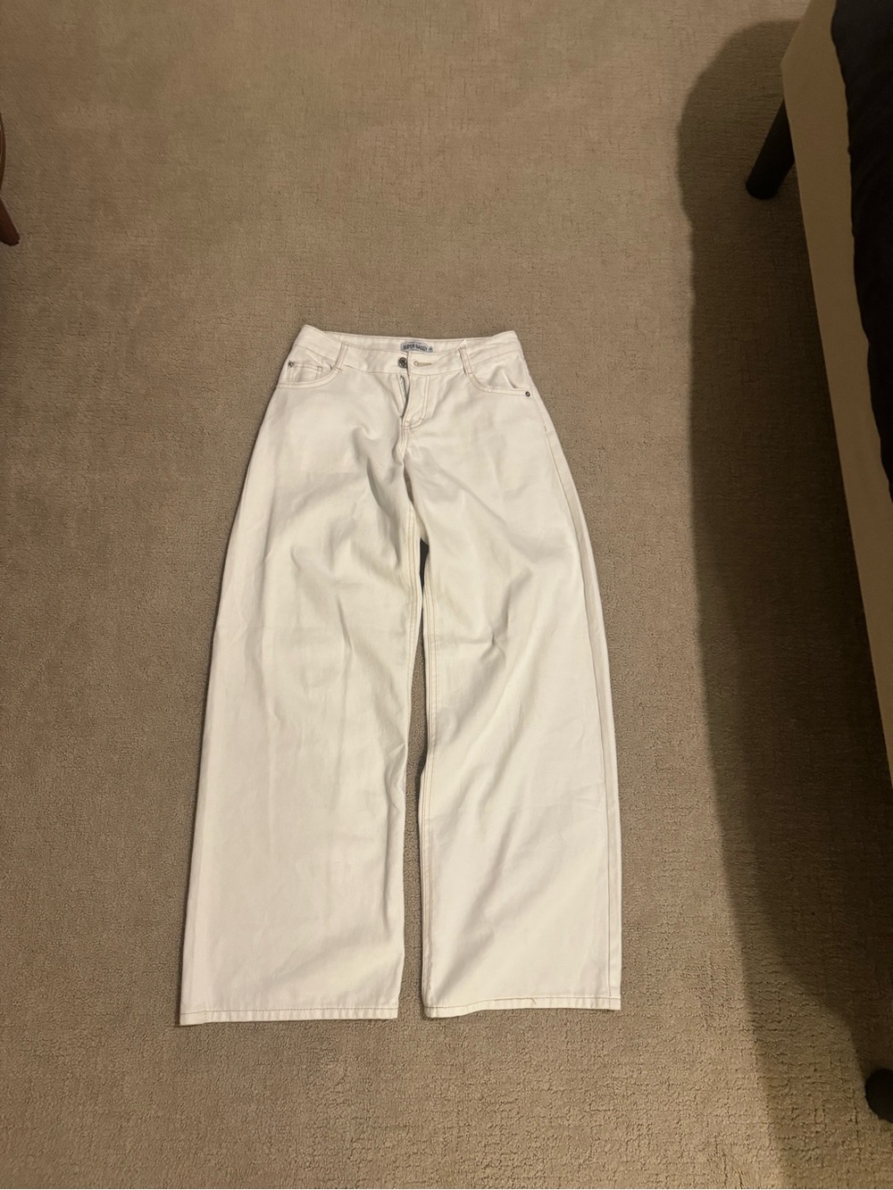 White Wide-Leg Women’s Jeans